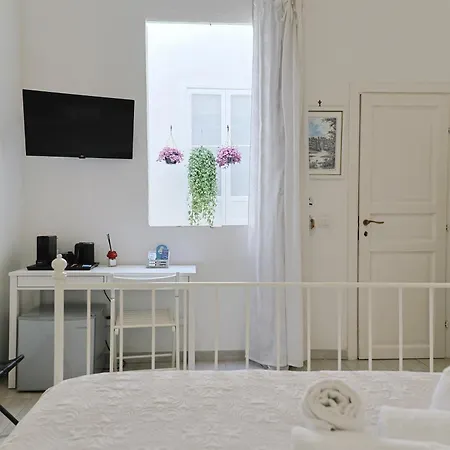 Casanova Rooms And Apartment To Rent Cefalu Exterior photo
