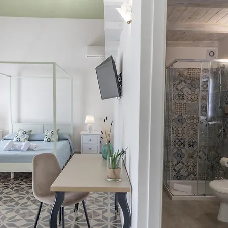 Casanova Rooms And Apartment To Rent Cefalu Exterior photo