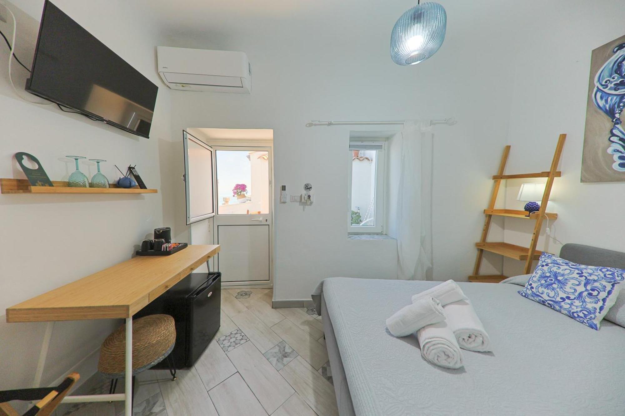 Casanova And To Rent 3* Cefalu