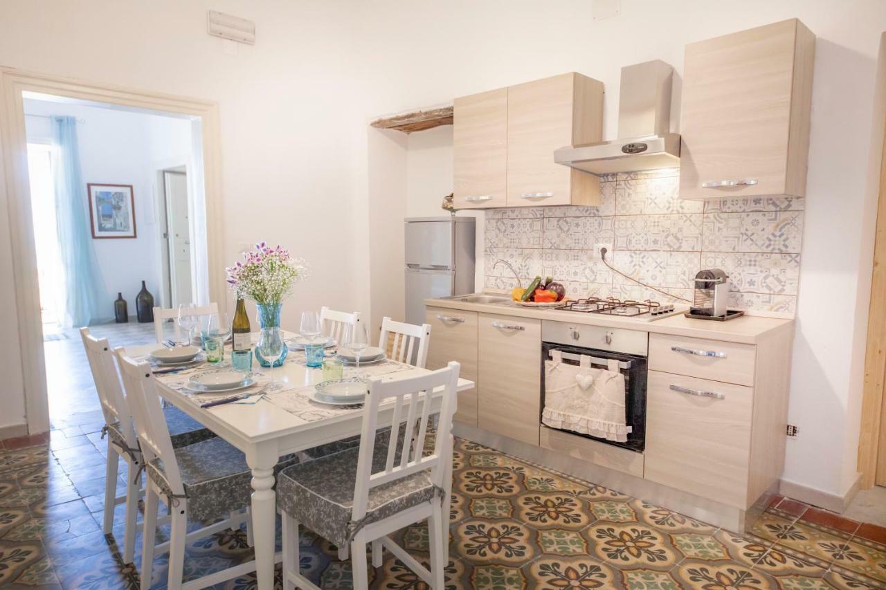 Casanova And To Rent 3* Cefalu